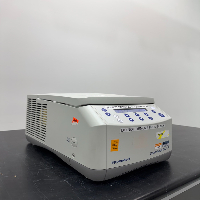 Eppendorf 5425 Refrigerated Centrifuge image 0